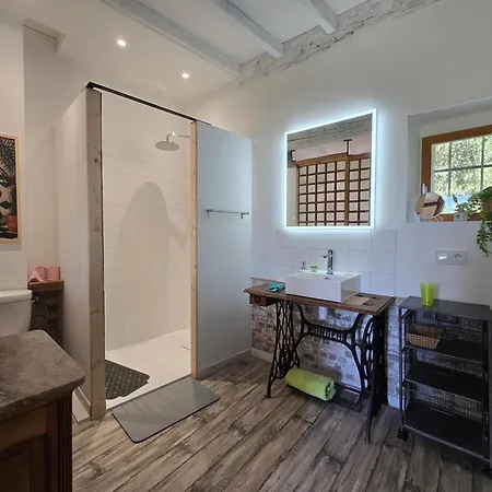 Prázdninový dům Bastide D'estienne, La Maison De Zazie *